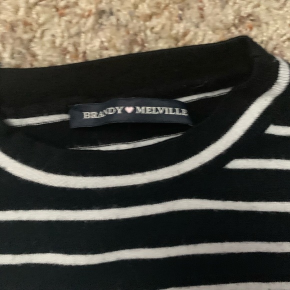 Brandy Melville Cropped Striped Long Sleeve - Picture 3 of 5